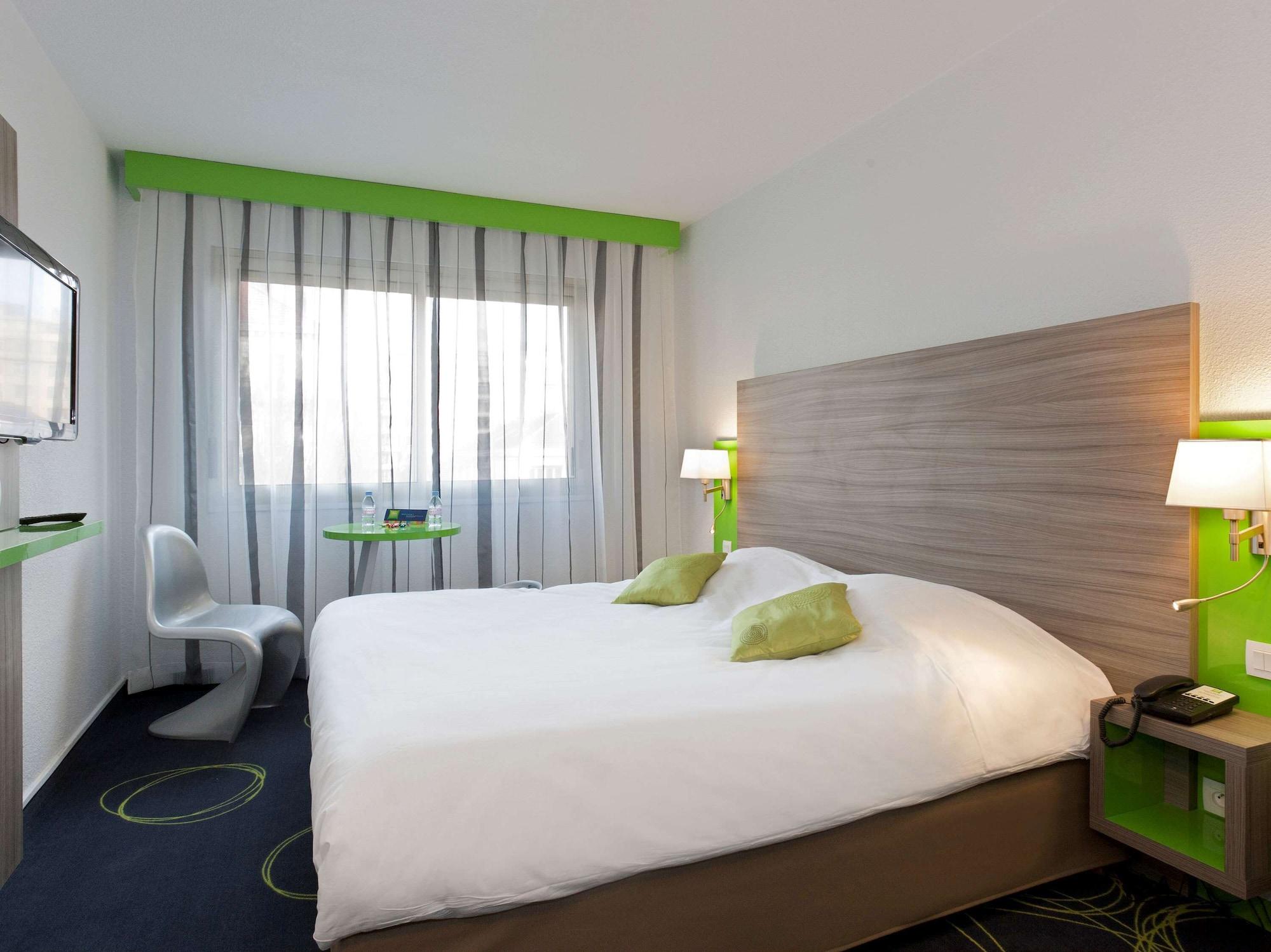 Ibis Styles Grenoble Centre Gare Hotel Bagian luar foto