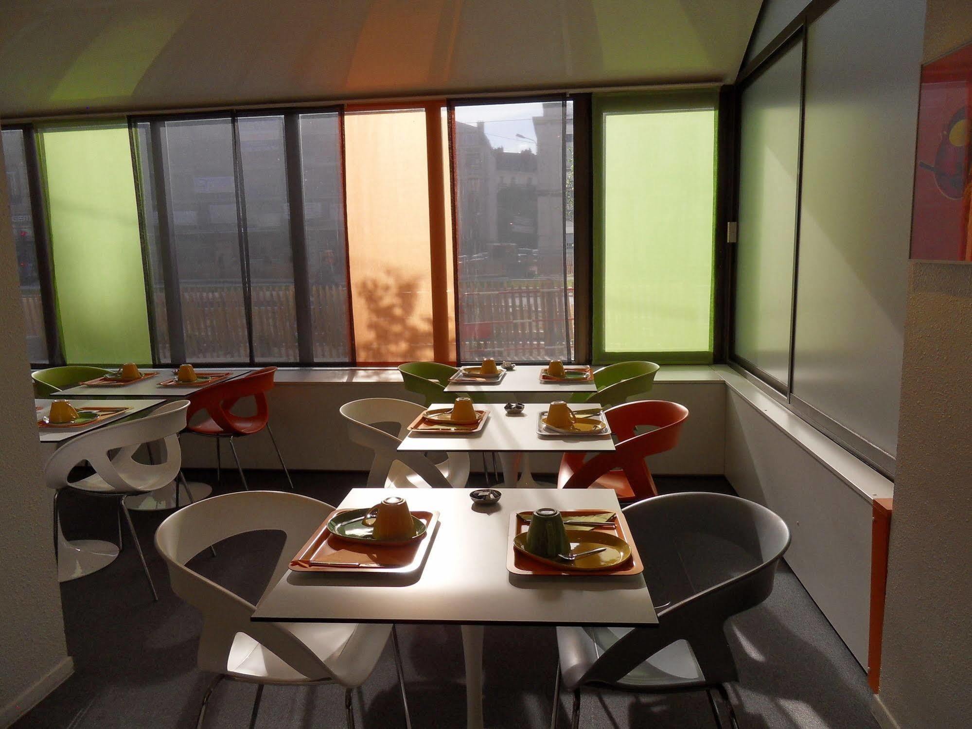 Ibis Styles Grenoble Centre Gare Hotel Bagian luar foto